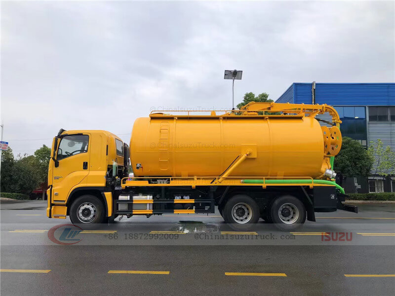 Isuzu GIGA 20000 liter 20 ton sewage truck