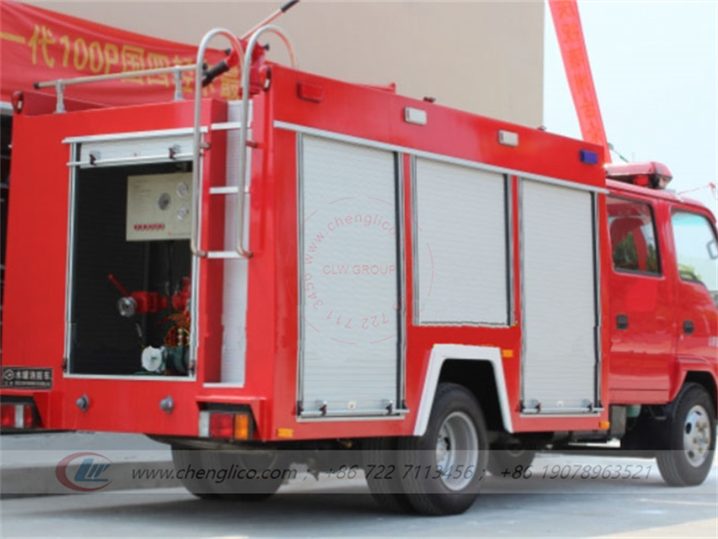 Water Fire Truck Isuzu (2,000L)
