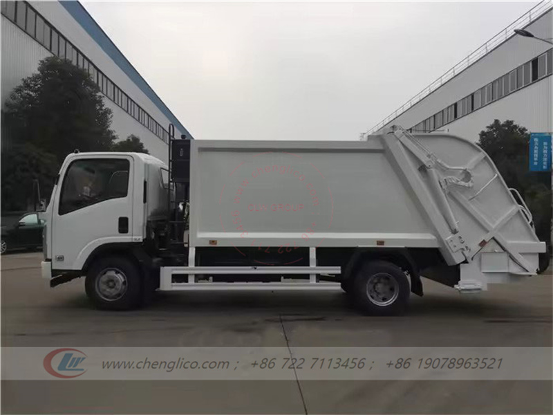 Isuzu trash truck rear loader